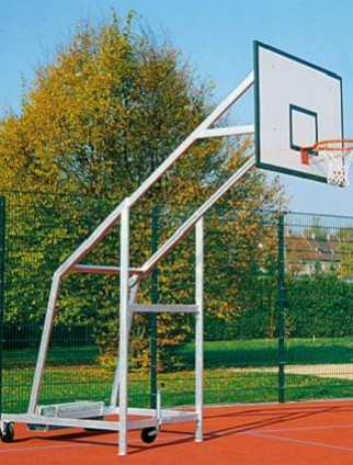 stojka-basketbolnaya-alyuminievaya-peredvizhnaya
